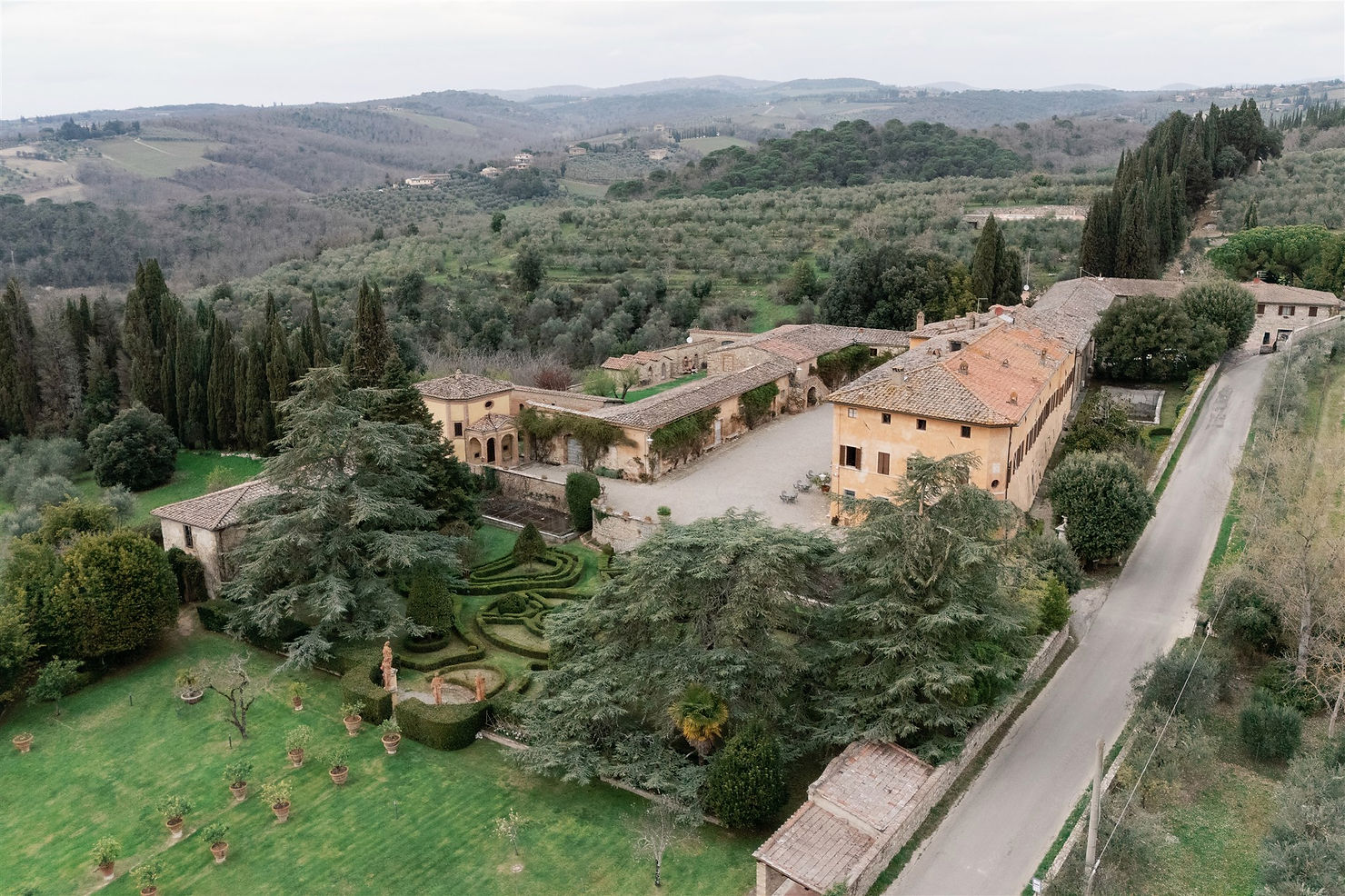 Why Italy Is the Dream Wedding Destination for American Brides