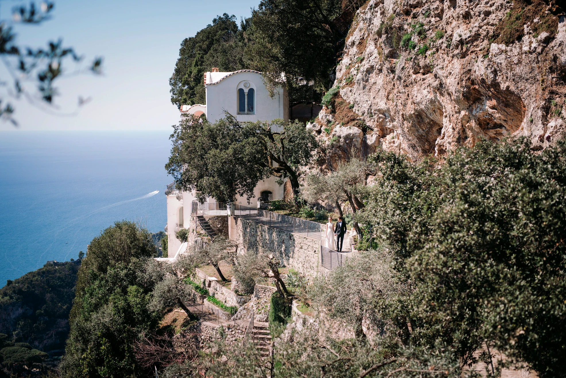 A swallow's nest in Amalfi Coast - La Rondinaia
